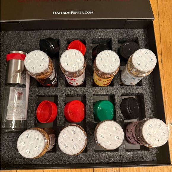 BRAND NEW Flatiron Pepper Co Ultimate Gift Set - Picture 4 of 7